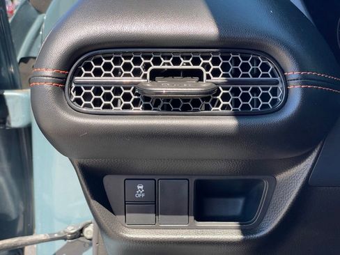 Used 2023 Honda HR-V Sport image 13