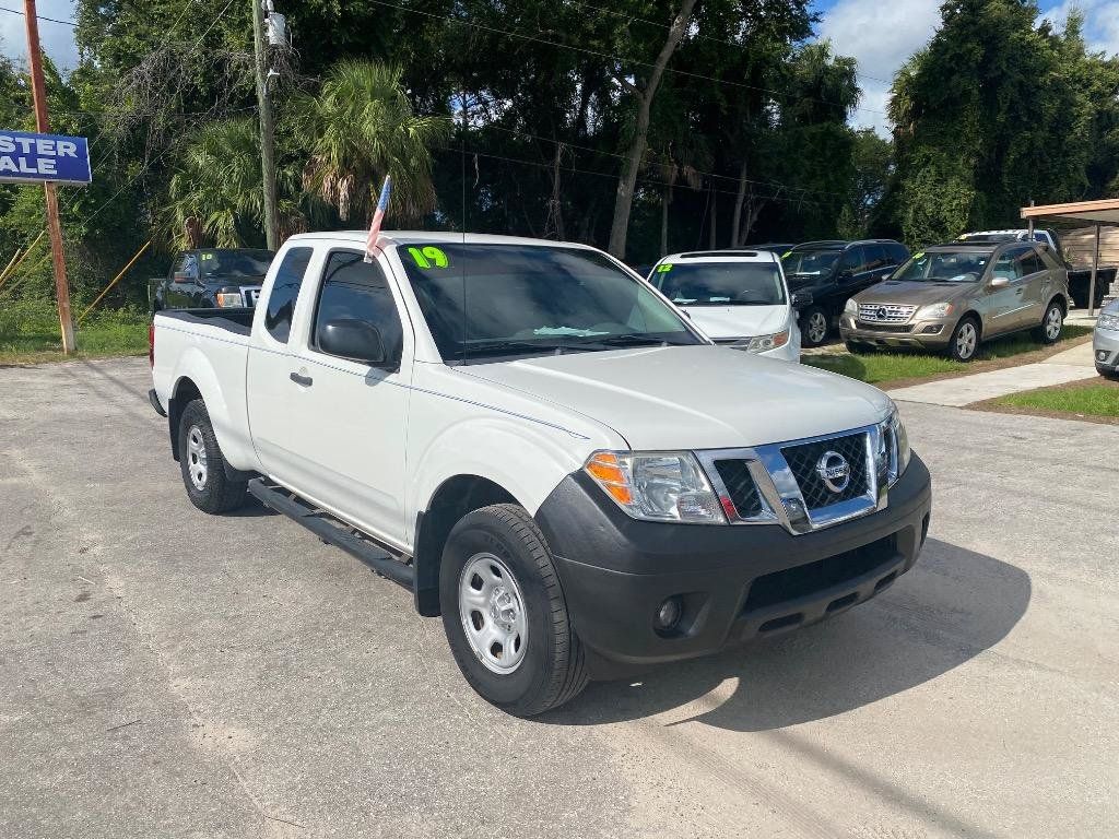 Used 2019 Nissan Frontier S RWD image 5