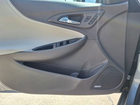 Used 2024 Chevrolet Malibu LT image 19