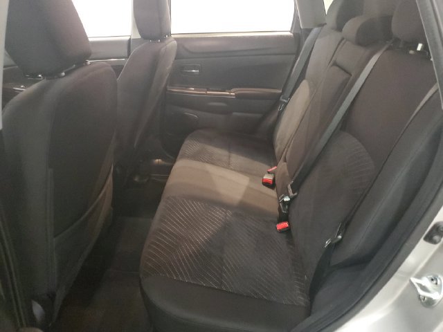 Used 2015 Mitsubishi Outlander Sport SE AWD/4WD image 26