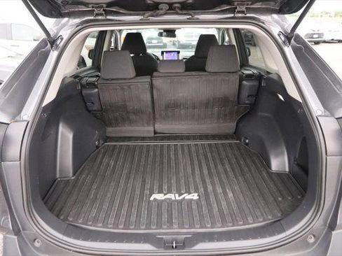 Certified 2024 Toyota RAV4 LE AWD/4WD image 7