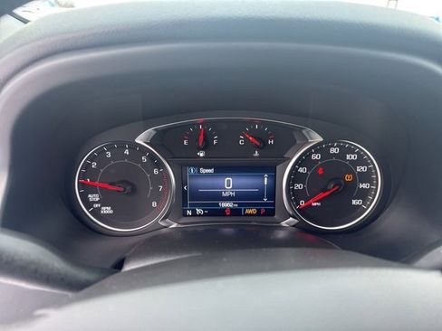 Used 2023 GMC Acadia SLE w/ Driver Convenience Package image 14