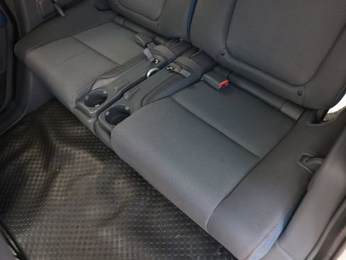 Used 2004 Honda Element EX image 13