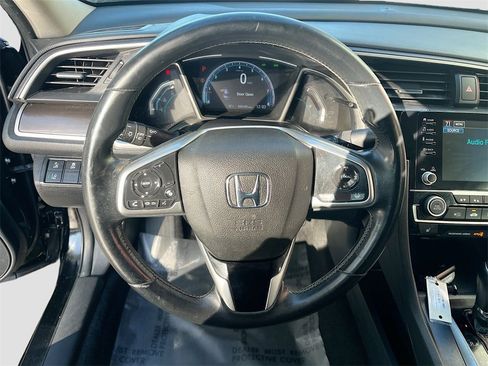 Used 2019 Honda Civic EX image 11