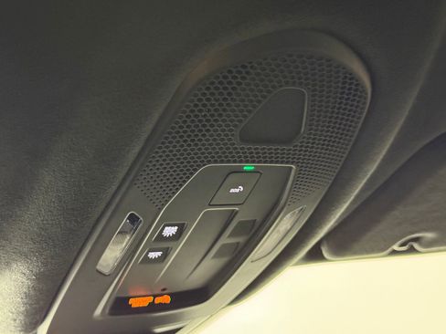 Used 2024 Porsche Cayenne Turbo GT image 29