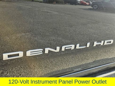 Used 2022 GMC Sierra 2500 Denali w/ Technology Package image 33