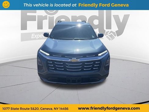 Used 2025 Chevrolet Equinox LT w/ Convenience Package II AWD/4WD image 2