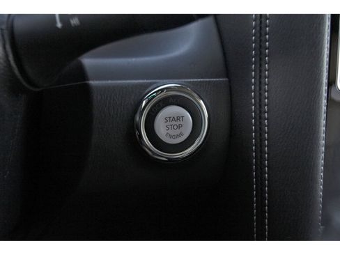 Used 2021 Nissan Armada Platinum image 23