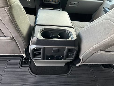Used 2019 Ford F250 XLT w/ XLT Premium Package AWD/4WD image 40
