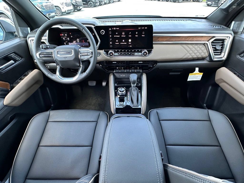 New 2026 GMC Canyon Denali AWD/4WD image 23