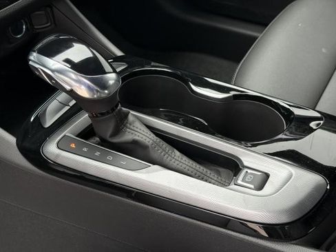 New 2026 Buick Envista Sport Touring image 22