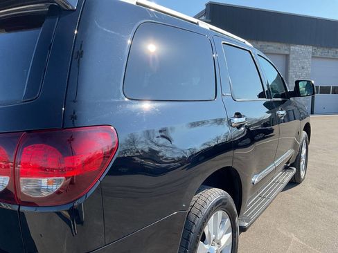 Used 2018 Toyota Sequoia Platinum image 8