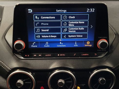 Used 2024 Nissan Sentra SV FWD image 25