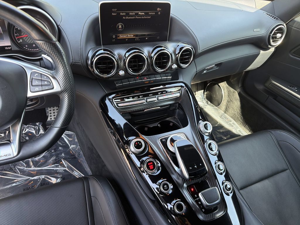 Used 2018 Mercedes-Benz AMG GT Roadster image 25