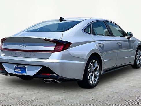 Certified 2023 Hyundai Sonata SEL w/ Preferred Accessory Package FWD image 2