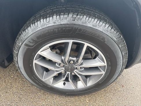 Certified 2020 Jeep Grand Cherokee Limited w/ Trailer Tow Group IV image 45