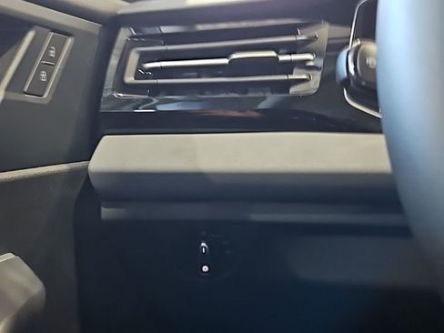 New 2026 Volkswagen Jetta SE FWD image 35