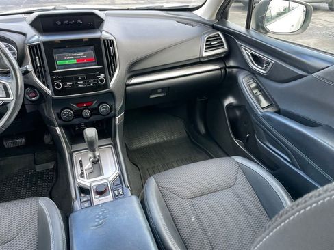 Used 2021 Subaru Forester Premium image 10