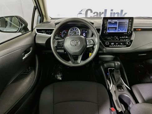 Used 2021 Toyota Corolla LE FWD image 23