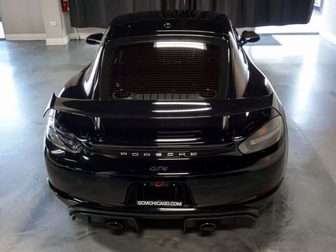Used 2020 Porsche 718 Cayman GT4 RWD image 48
