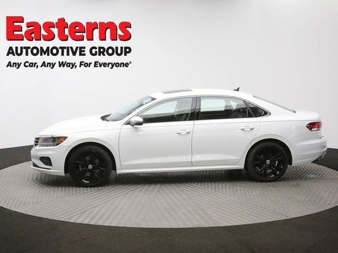 Used 2022 Volkswagen Passat 2.0T SE image 97