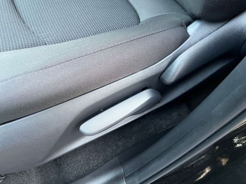 Used 2025 Toyota RAV4 LE image 23