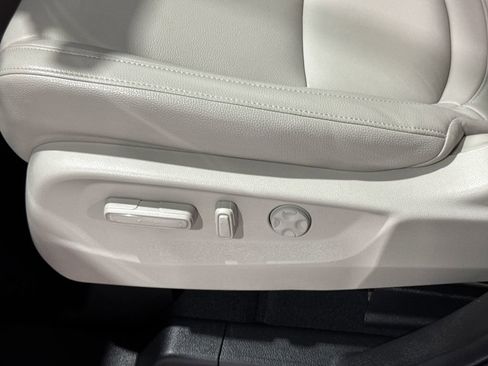 Used 2025 Honda Odyssey EX-L image 19