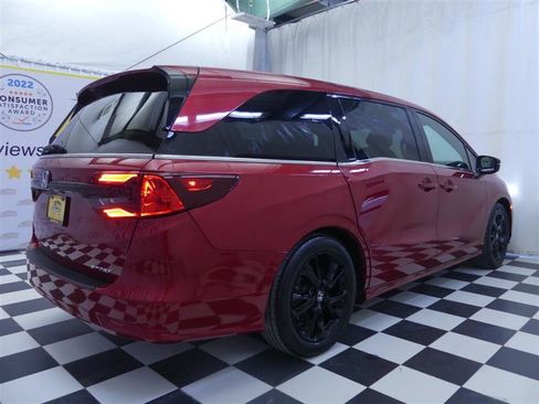 Used 2023 Honda Odyssey Sport image 5