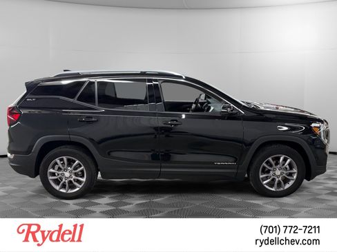 Used 2024 GMC Terrain SLT w/ Tech Package AWD/4WD image 6