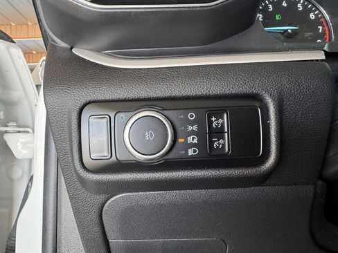 Used 2023 Ford Explorer XLT w/ Equipment Group 202A image 19