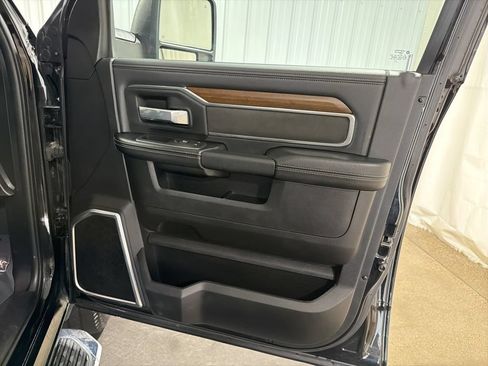 Used 2024 RAM 2500 Laramie w/ Safety Group AWD/4WD image 21