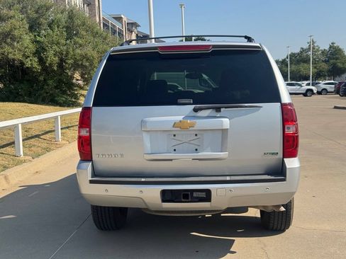 Used 2012 Chevrolet Tahoe LT w/ Luxury Package AWD/4WD image 5