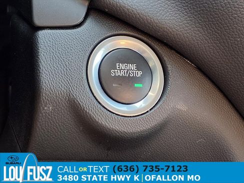 Used 2021 Chevrolet Equinox LT image 17
