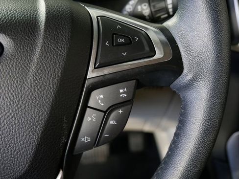 Certified 2024 Ford Edge Titanium image 20