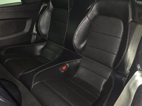 Used 2021 Ford Mustang GT Premium RWD image 11