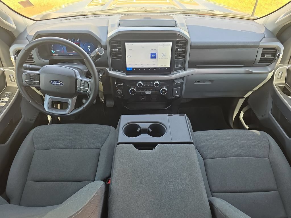 Used 2025 Ford F150 XLT w/ Equipment Group 301A Standard AWD/4WD image 9