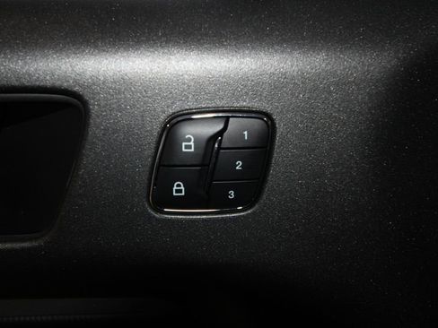 Used 2025 Ford Bronco Sport Badlands AWD/4WD image 9