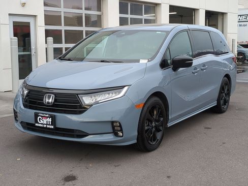 Used 2023 Honda Odyssey Sport image 10