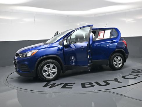 Used 2017 Chevrolet Trax LS w/ LPO, Protection Package image 20