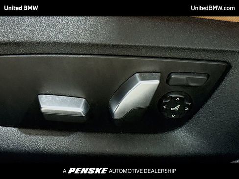 Used 2021 BMW 540i w/ M Sport Package image 4