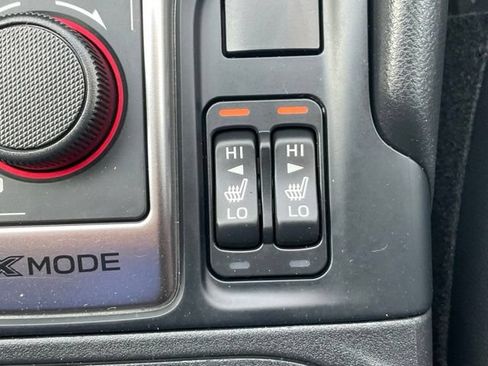 Certified 2023 Subaru Forester Premium AWD/4WD image 29