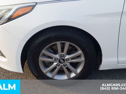 Used 2016 Hyundai Sonata SE FWD image 11