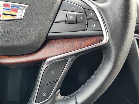 Used 2020 Cadillac XT5 Premium Luxury image 30