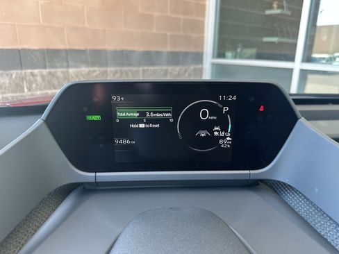 Used 2024 Toyota bZ4X XLE w/ Weather Package image 16