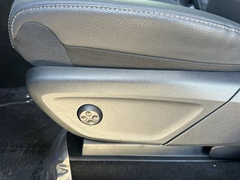 Used 2026 Mercedes-Benz GLE 350 4MATIC image 14