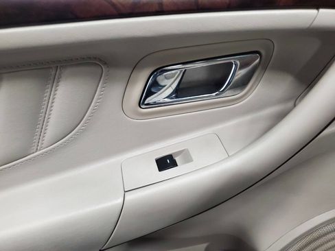 Used 2012 Ford Taurus Limited image 13