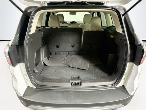 Used 2017 Ford Escape SE AWD/4WD image 27