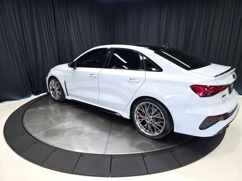 Used 2022 Audi RS 3 2.5T image 9