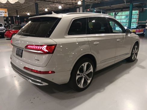 Used 2022 Audi Q7 3.0T Premium Plus AWD/4WD image 6
