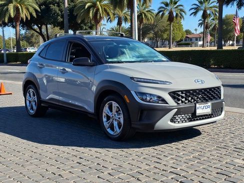 Certified 2022 Hyundai Kona SEL image 3